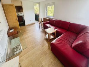 Lounge- click for photo gallery